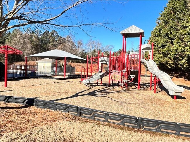 Building Photo - 94 Hill Crest Cir