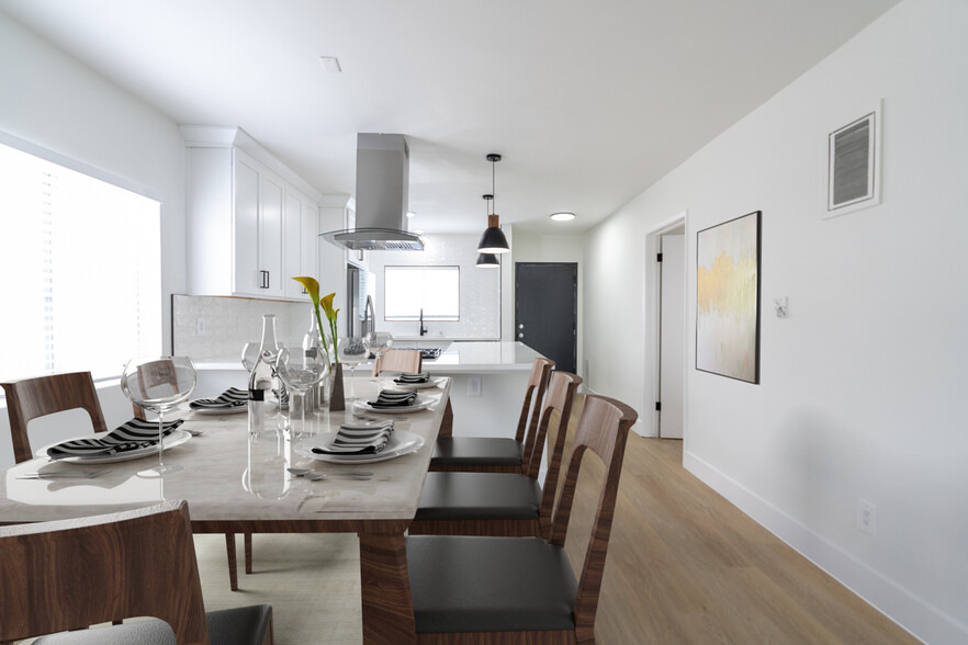 Kitchen/Dining Room - 3757 Veteran Ave