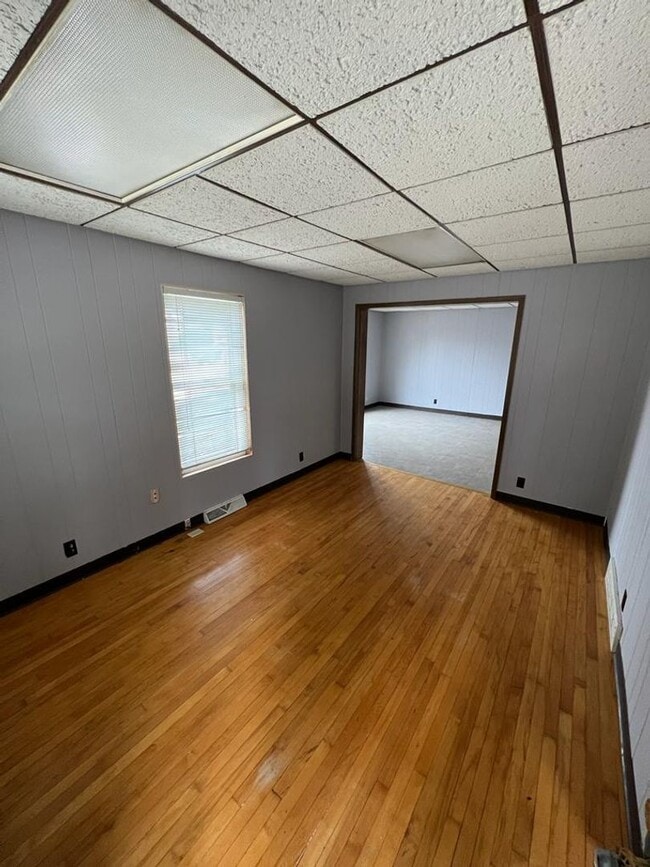 Building Photo - RE SOLUTIONS WI LLC