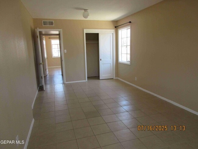 Building Photo - 6540 Cheyenne Trail
