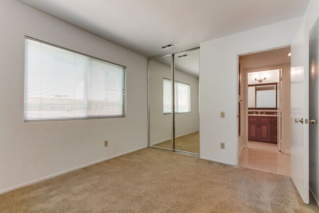 Building Photo - Charming Carmel Valley House in great loca...