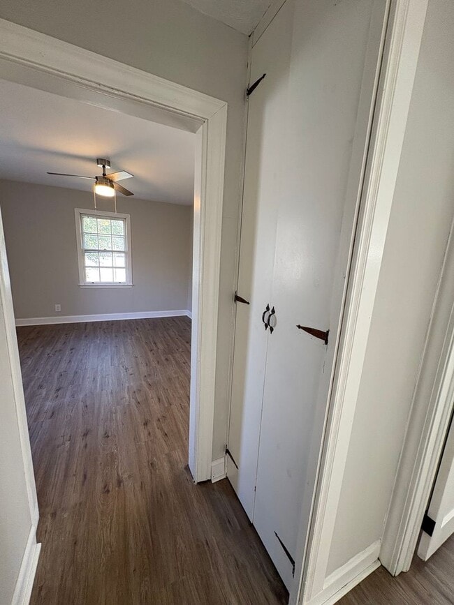 Building Photo - 3 bedroom 3 bath in Spartanburg!!