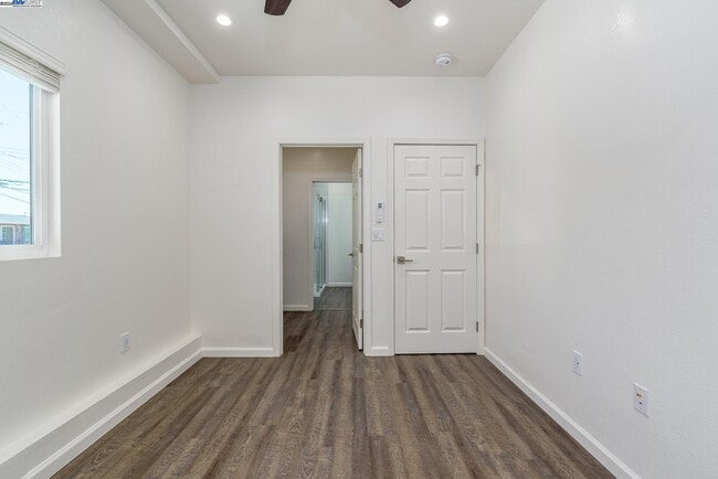 Building Photo - 16318 Maubert Ave