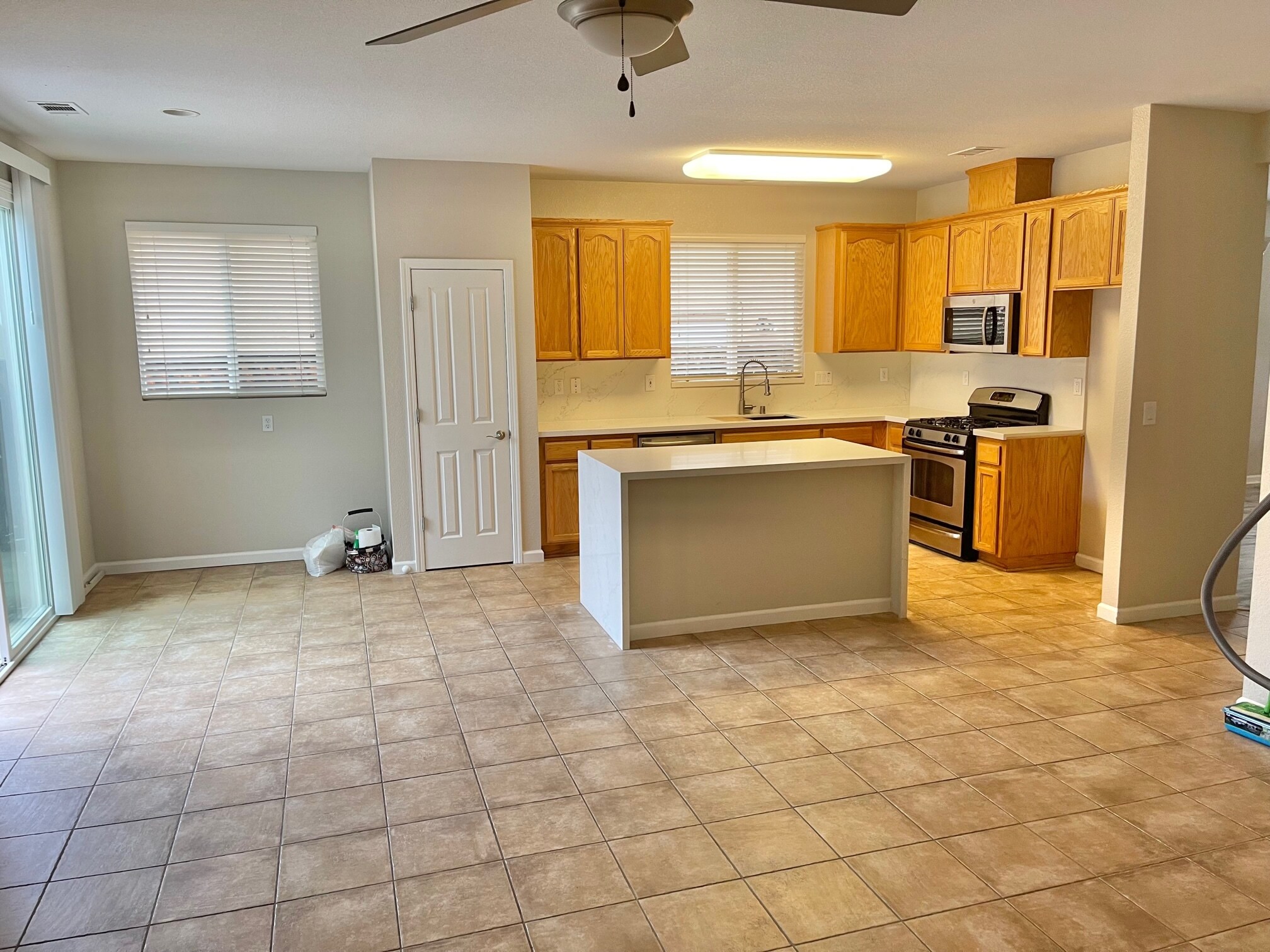 Building Photo - 5419 Benttree Way