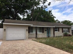 Building Photo - 2111 Biscayne Dr