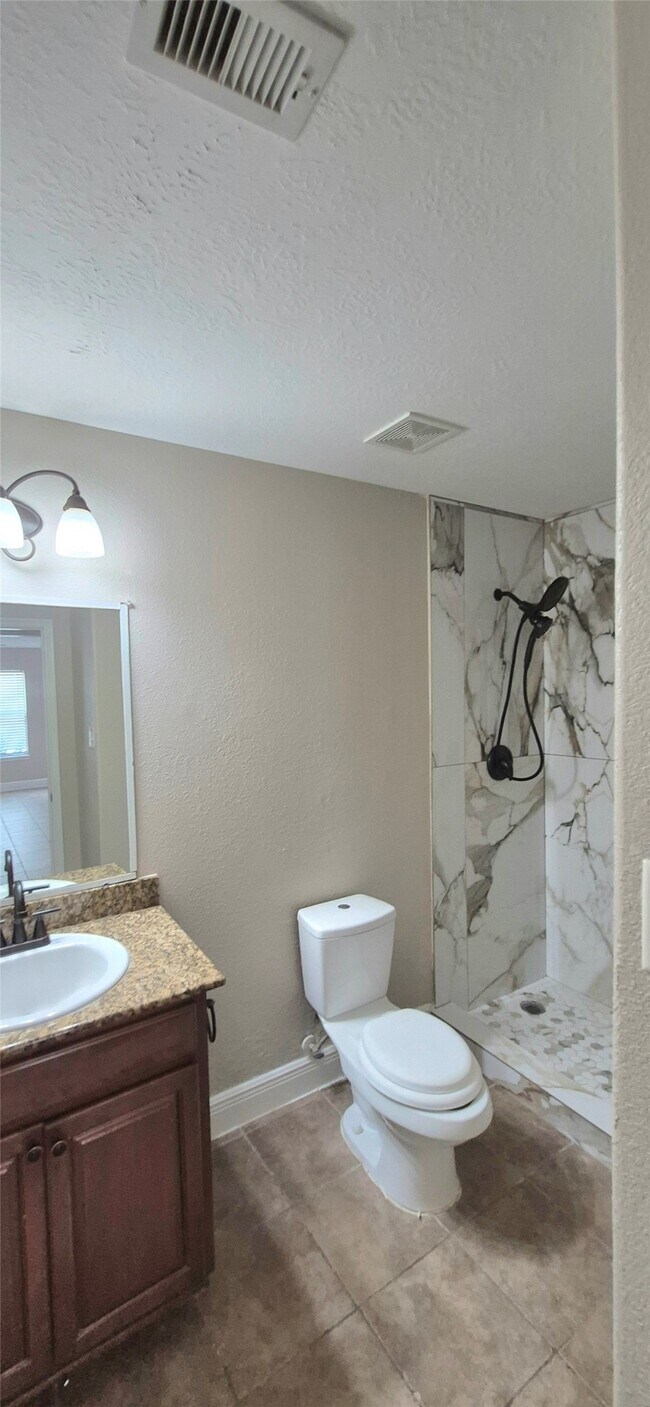 Building Photo - 12014 Chelsea Elm Ct