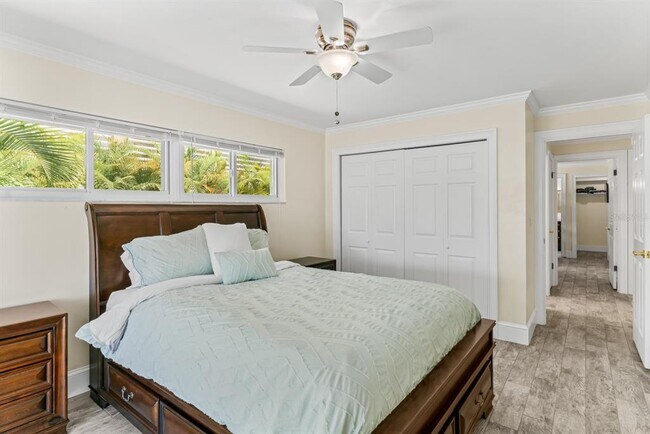 Building Photo - 11240 7th St E