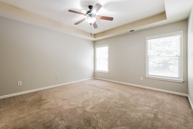 Building Photo - 216 Jefferson Ave