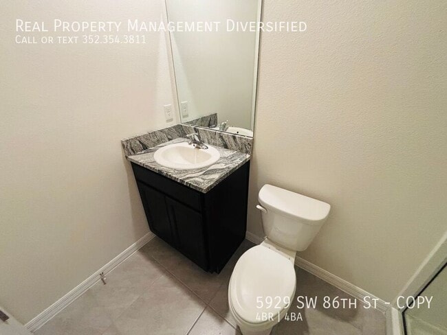 Building Photo - 5929 SW 86th St