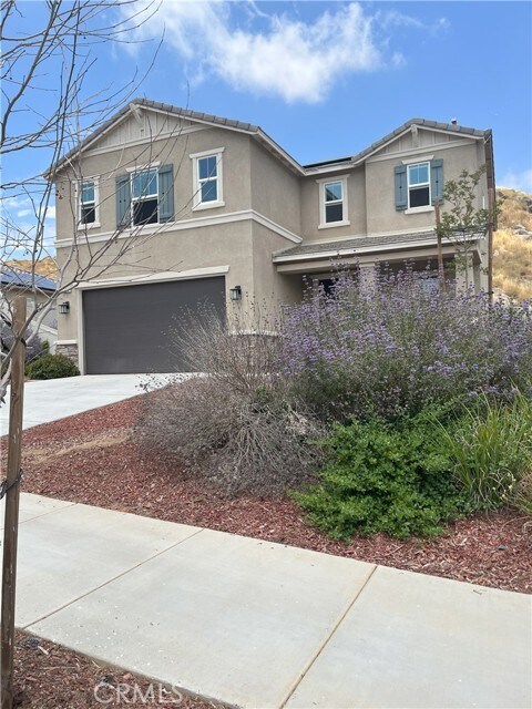 Building Photo - 755 Poo'ish Ave