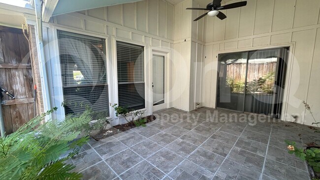 Building Photo - 2212 Canyon Valley Trail
