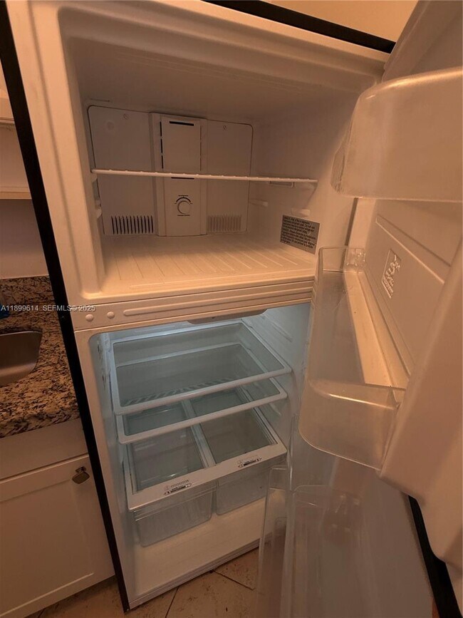 Building Photo - 1012 N 24th Ave