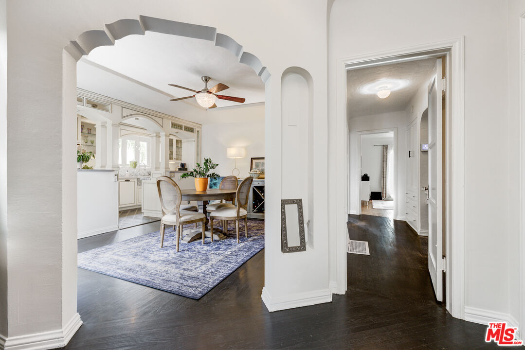 Building Photo - 1711 S Crescent Heights Blvd