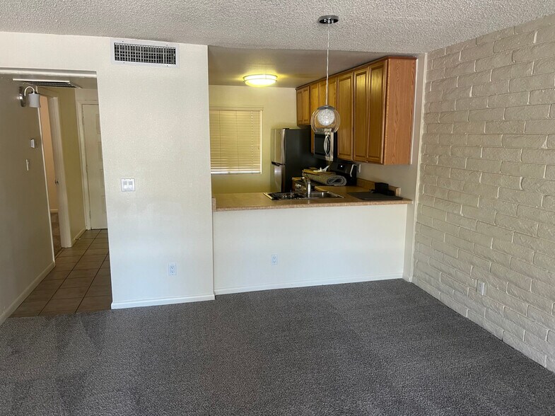 Building Photo - 4354 N 82nd St