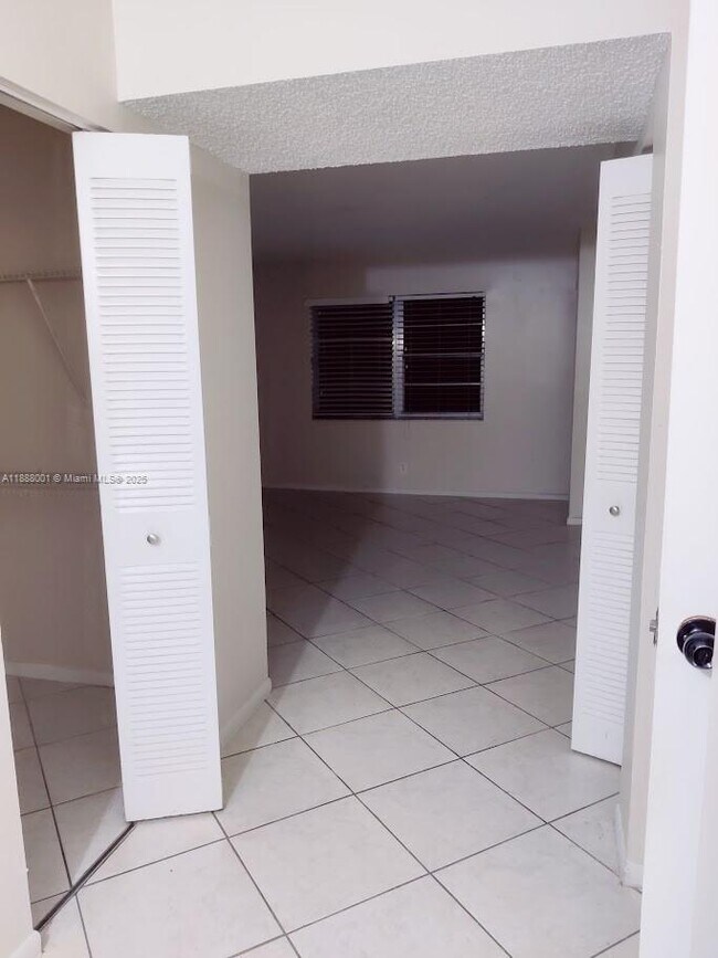 Building Photo - 4384 NW 9th Ave