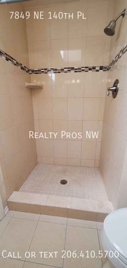 Building Photo - 7849 NE 140th Pl