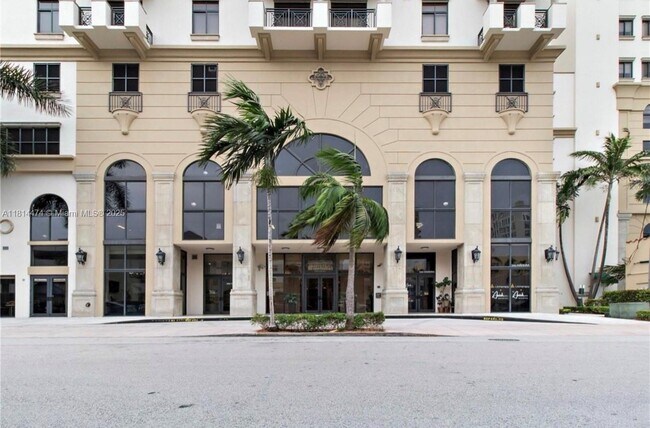Primary Photo - 1805 Ponce de Leon