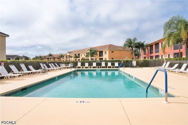 Building Photo - 13730 Julias Way