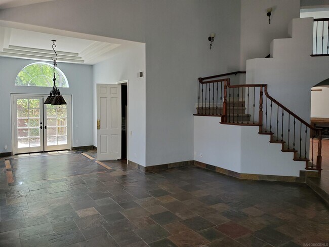 Building Photo - 12825 Stebick Ct