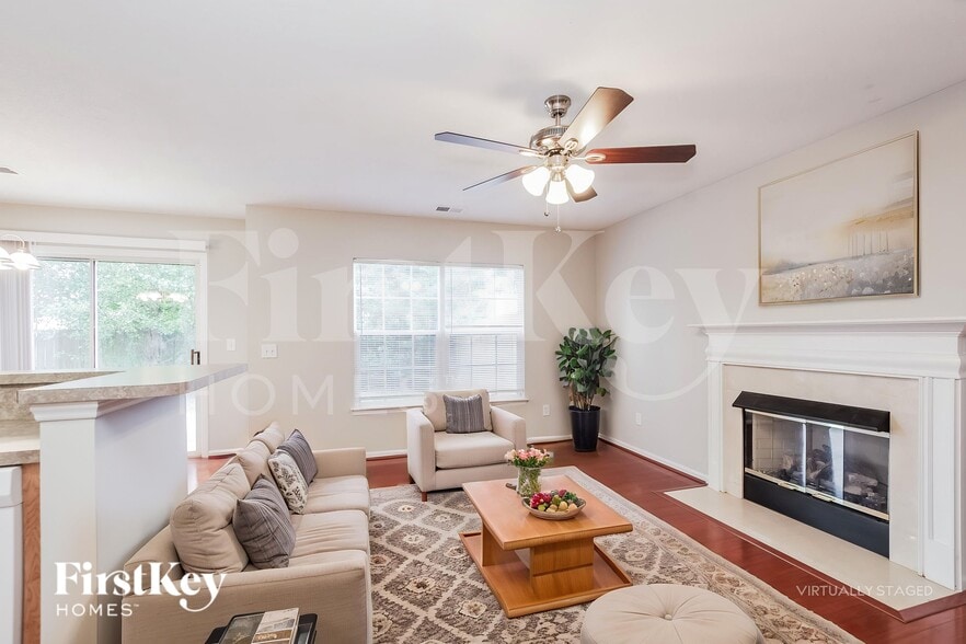 Building Photo - 4609 Sedgelane Dr