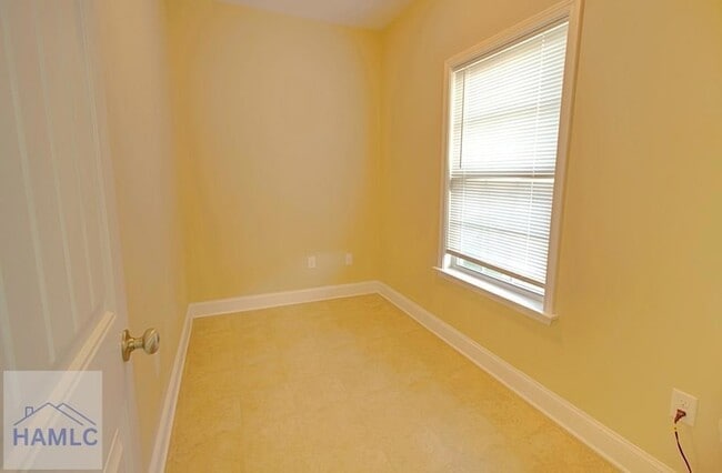 Building Photo - 1206 Peacock Trail