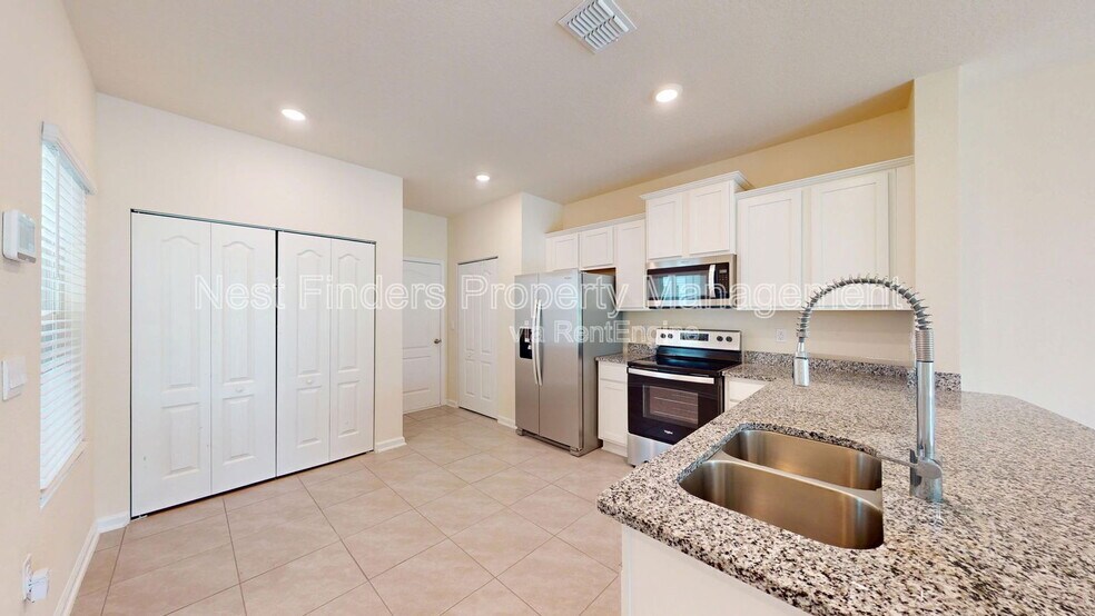 Building Photo - 258 Talulla Trl