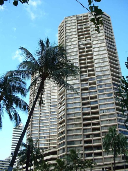 Building Photo - 1778 Ala Moana Blvd