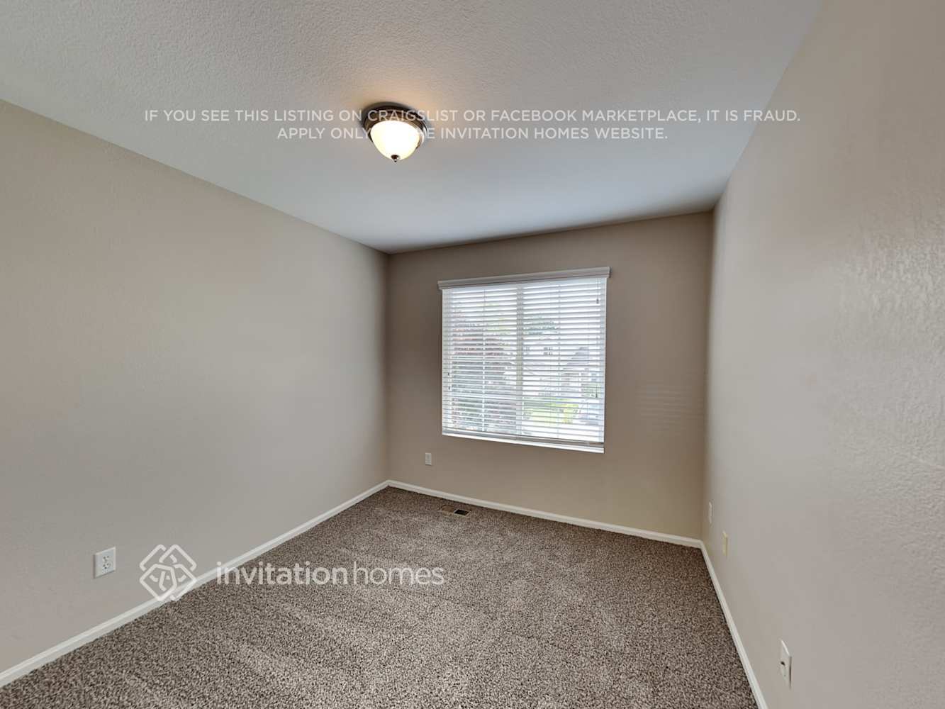 Building Photo - 2812 S Walden Way