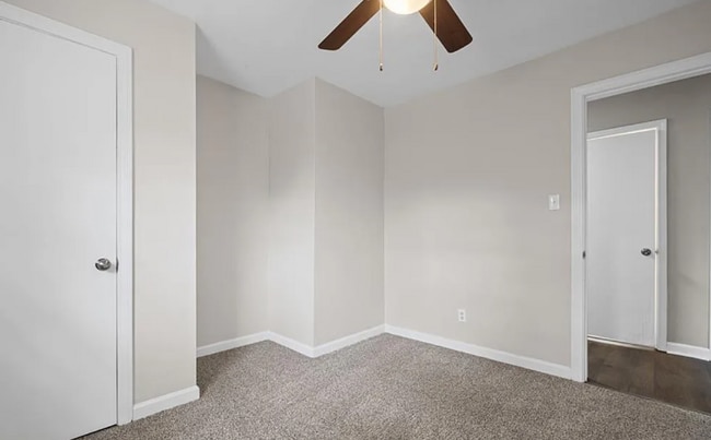 Building Photo - 660 Cardover Ave