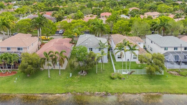 Building Photo - 1042 Bluewood Terrace