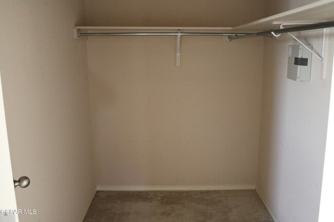 Building Photo - 14561 Jesus Almeida