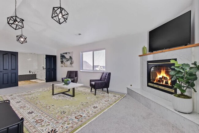 Building Photo - 4611 S Merrivale Pl