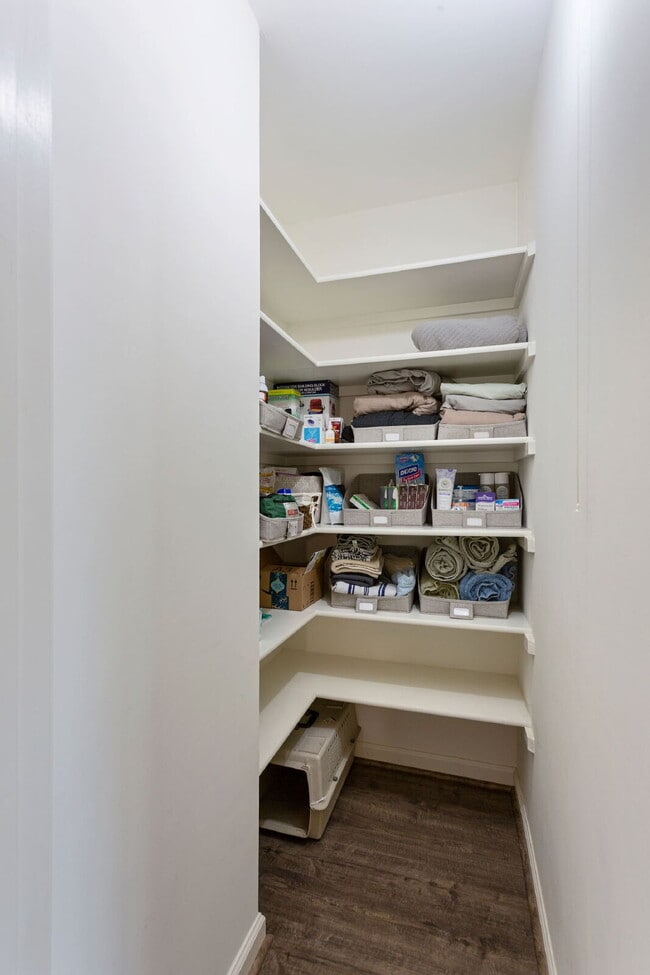 Building Photo - Welcome Home!