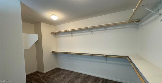 Building Photo - 6387 Ashland Crst St