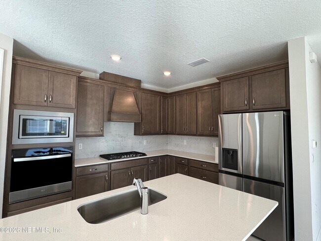 Building Photo - 571 Cedar Preserve Ln