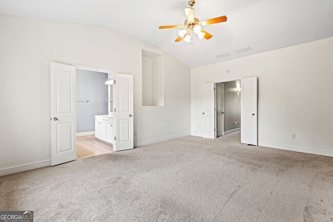Building Photo - 2649 Colgan Ct SE