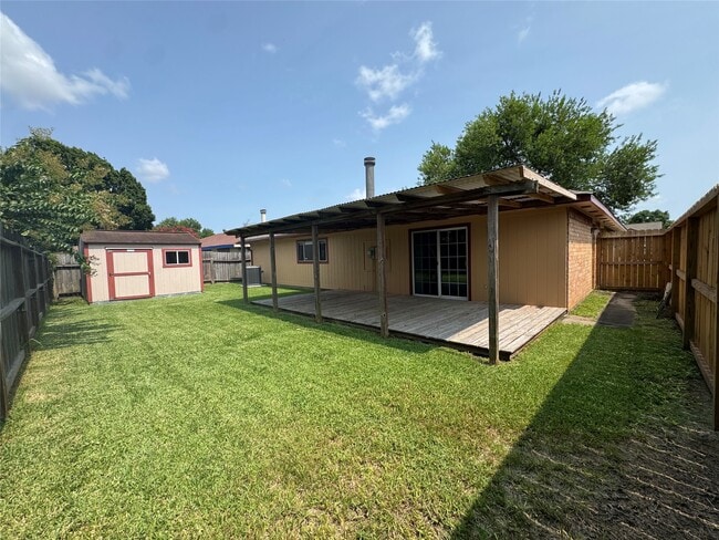 Building Photo - 9831 Shell Rock Rd