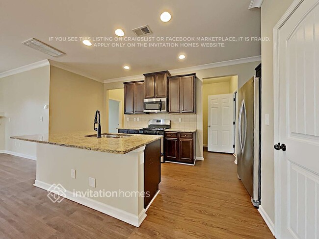 Building Photo - 4725 Roseman Trail