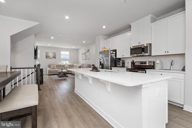 Building Photo - 1109 Patuxent Greens Dr