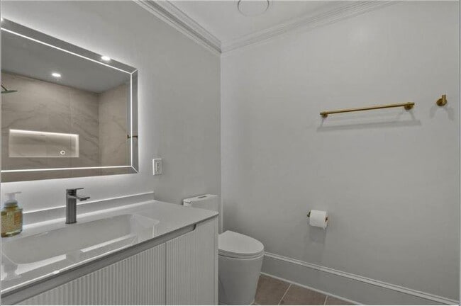 Building Photo - 5425 Hoylake Ct