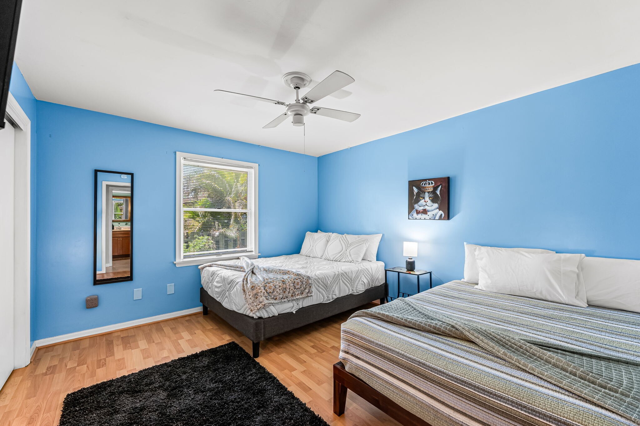 Building Photo - 10370 Main Dr