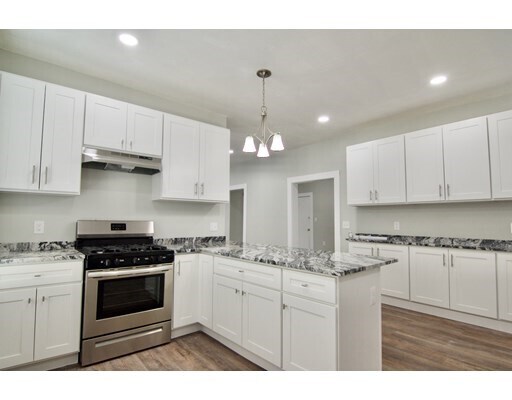 Building Photo - 107 Homestead St