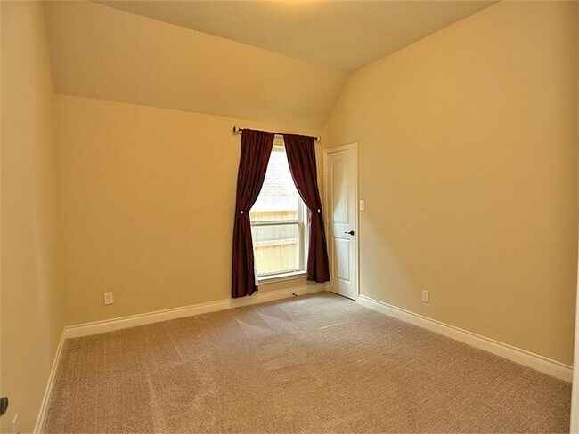 Building Photo - 6707 Miller Shadow Ln