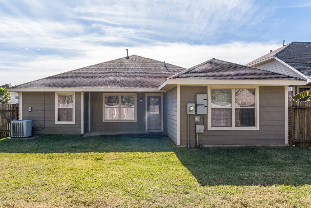 Building Photo - 3702 Primrose Trace Ln