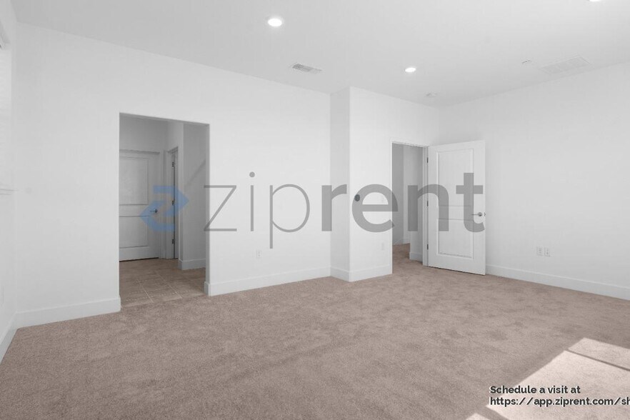 Building Photo - 8088 Monterey Pebble Wy