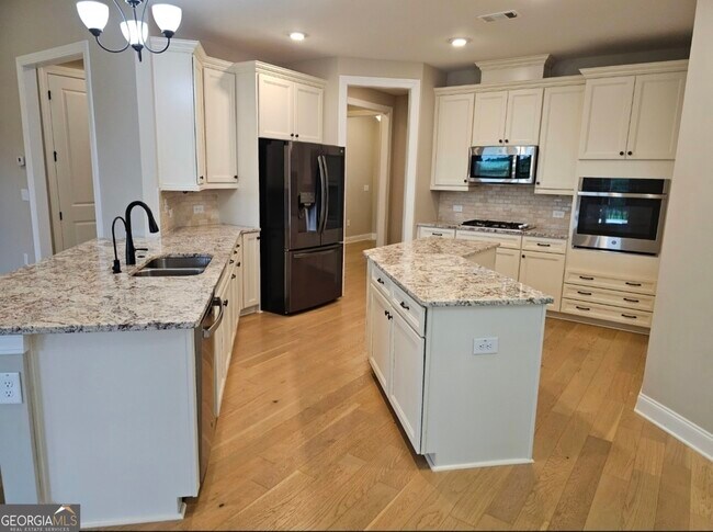 Building Photo - 609 Tulip Poplar Dr