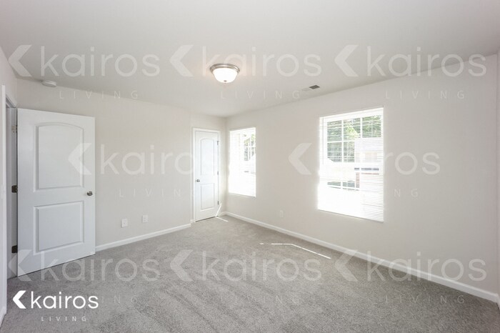 Building Photo - 234 Fox Chase Wy