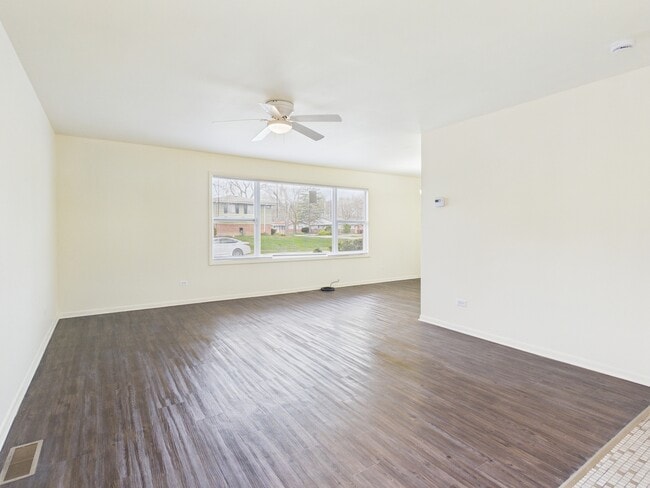 Building Photo - 209 Todd St