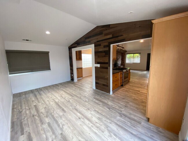 Building Photo - Charming 3-Bedroom Home with Fireplace & Private Yard – South B St, Lompoc