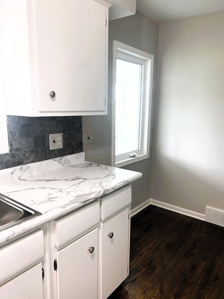 Kitchen with views. - 1611 Ludean Dr